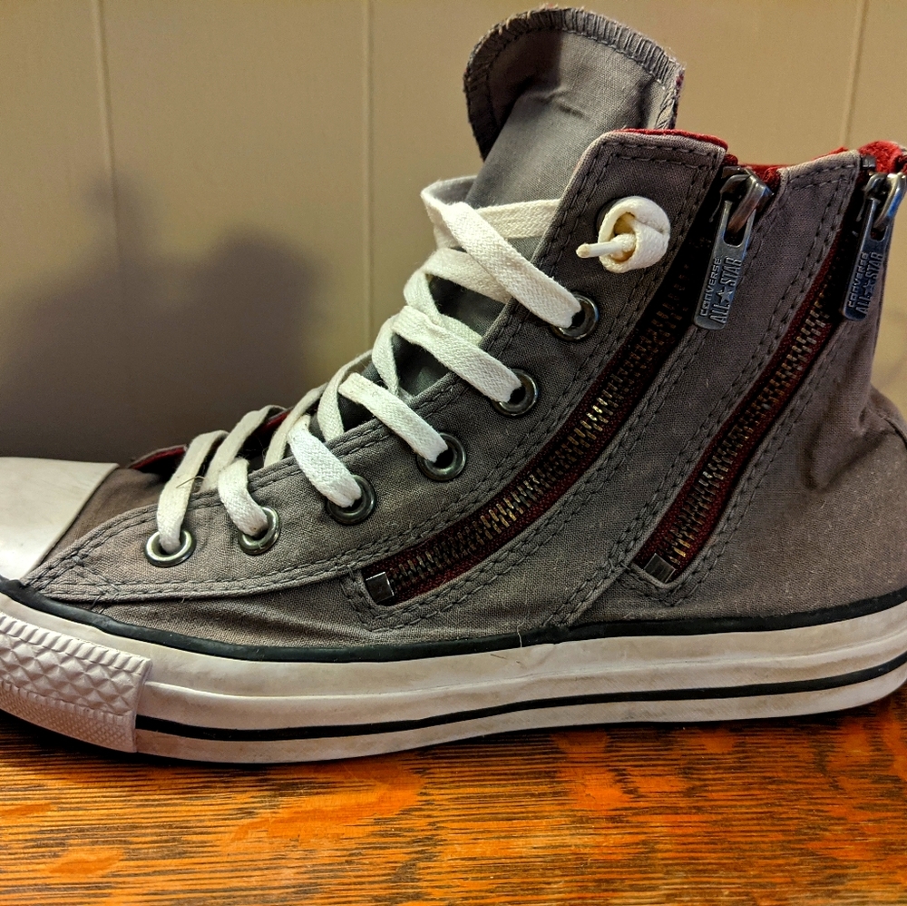 Converse High Top, Two Zippers